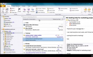 Versi Outlook, terdapat dalam paket office 2010.