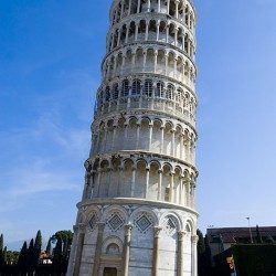 menara Pisa